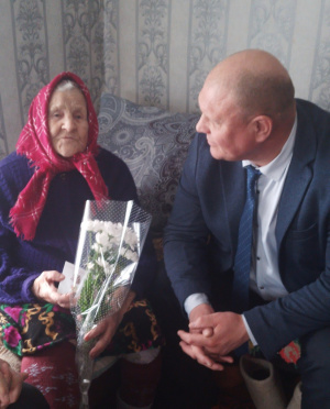 ДЕПУТАТ ВЕРХОВНОГО СОВЕТА РСФСР В СТРОЮ