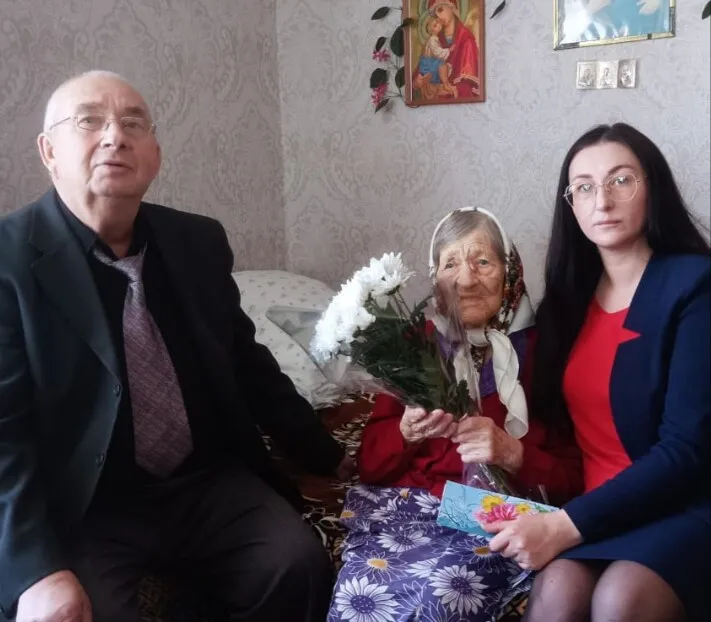 Ида Яковлевна Булычева из села Глядянское сегодня встретила свой 95-летний юбилей!