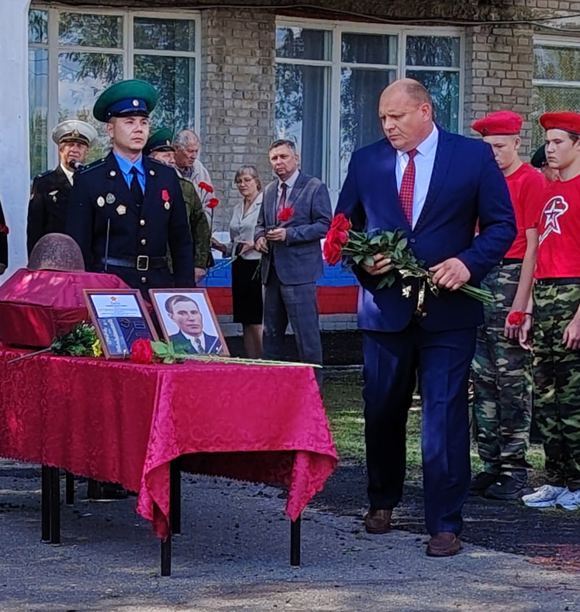 АНДРЕЙ СЕЛЮТИН - В РОДНОЙ ЗЕМЛЕ