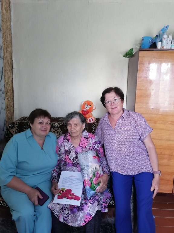 90-летие Александры Фёдоровны Волосатовой