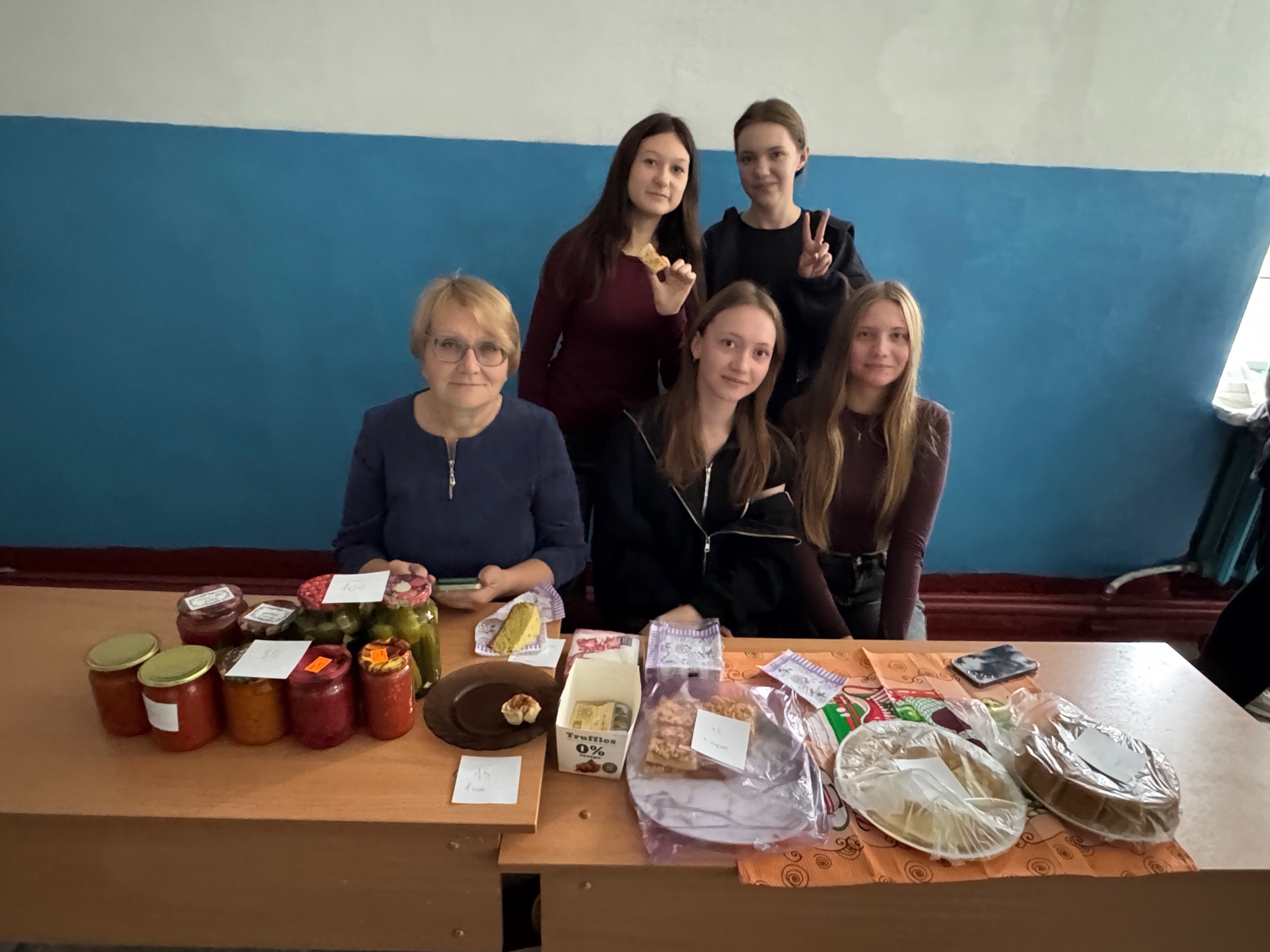 В Куртамышском филиале Курганского педколледжа прошла осенняя благотворительная ярмарка