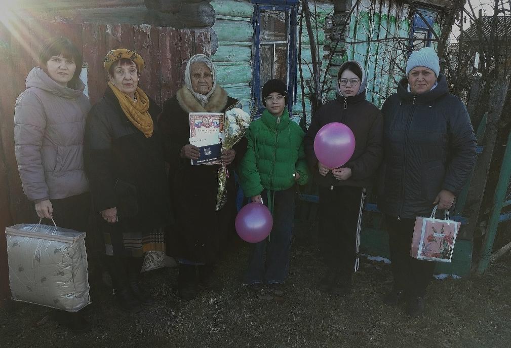 С ЮБИЛЕЕМ, ИЗА МИТРОФАНОВНА!