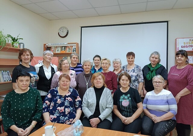 МАМИНЫ РУКИ, МАМИНО СЕРДЦЕ