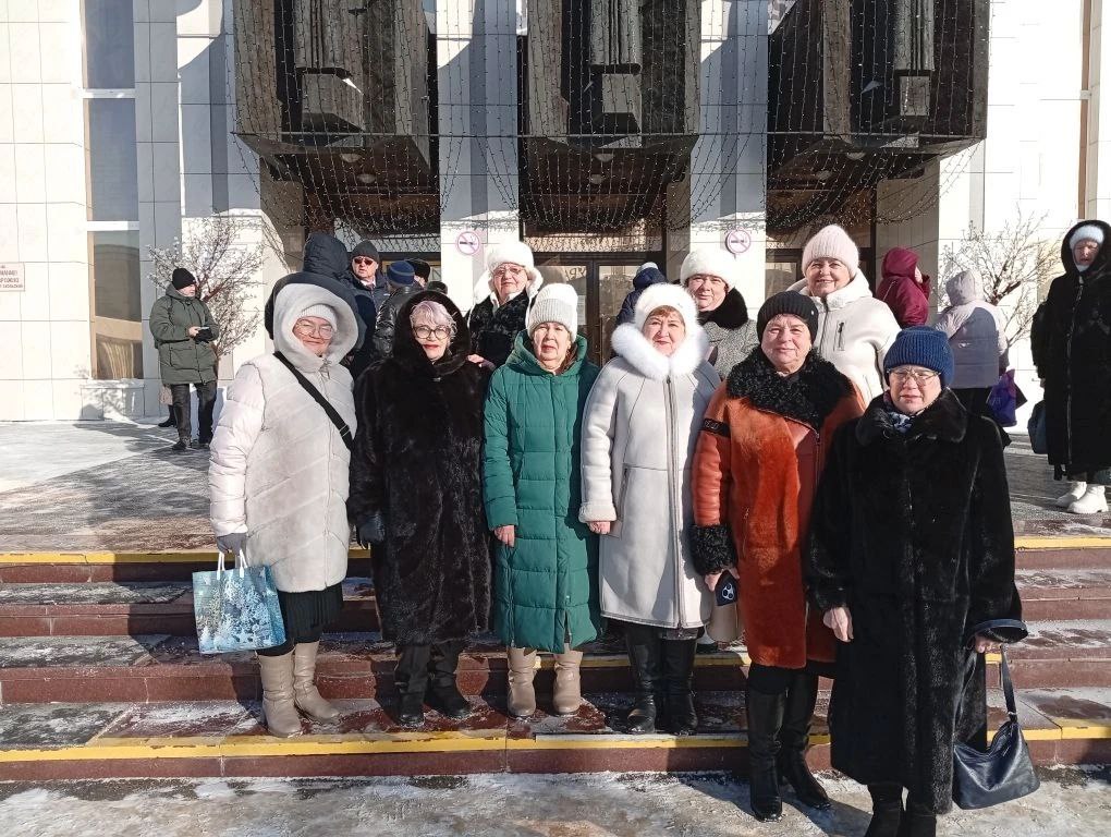 Шадринские ветераны побывали на Дне рождения Курганской области