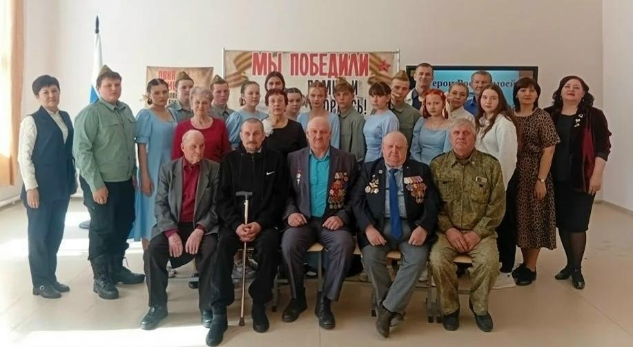 Встреча поколений в Березовской школе