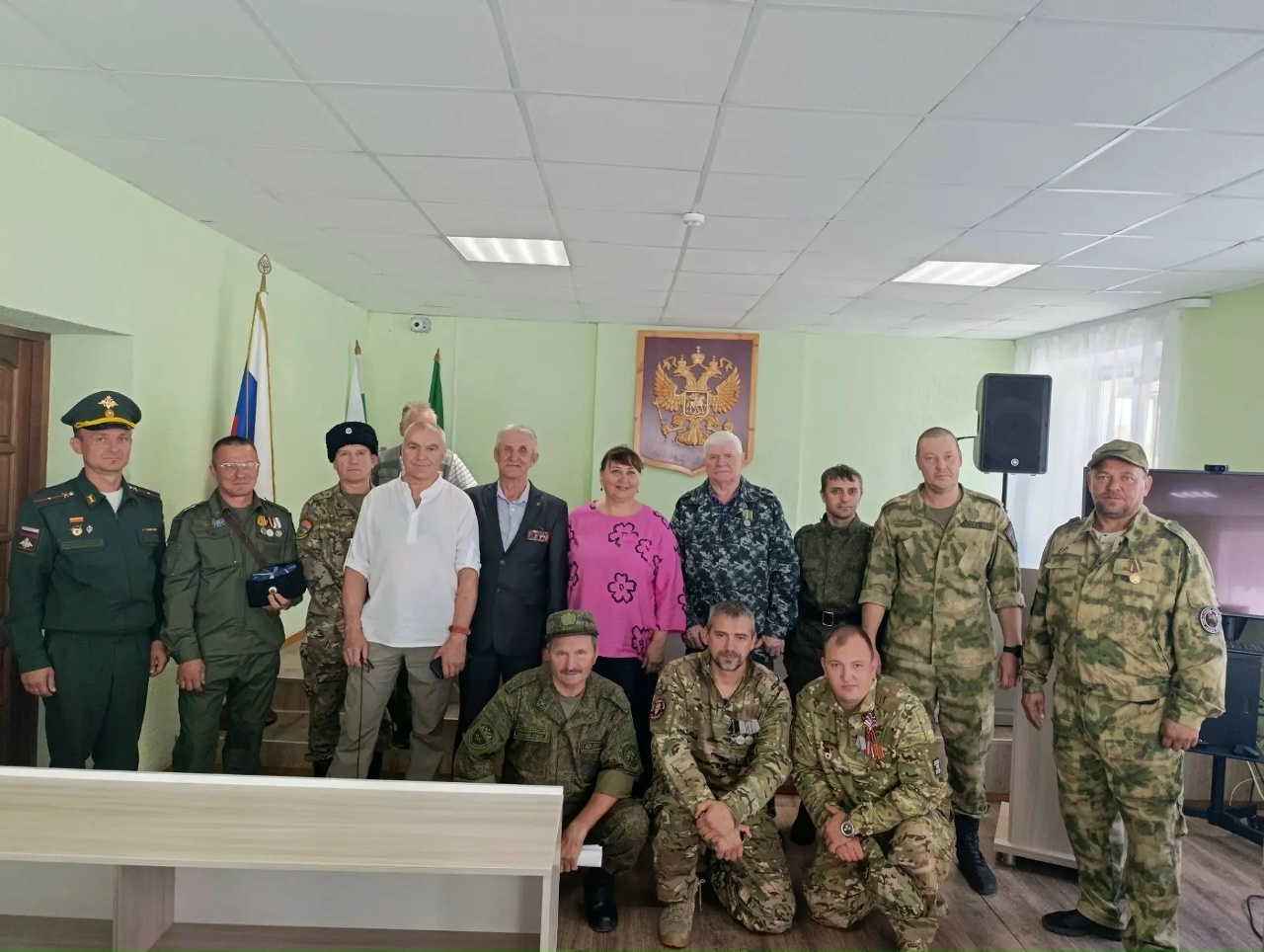 За мужество и отвагу, за мужской ратный труд по защите Отечества