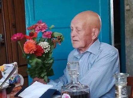 Сегодня исполнилось 90 лет Александру Григорьевичу Беляковцеву