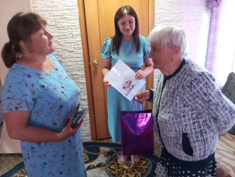 90-летний юбилей отмечает Нина Антоновна Ефимова! 