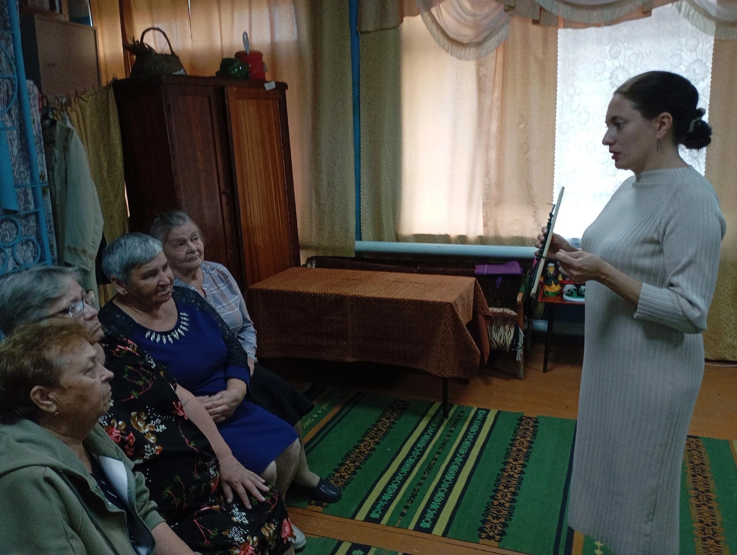 Руководитель Добро.Центра встретилась с активными жителями села Агапино
