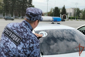 Акцию памяти Героя России Магомеда Нурбагандова провели сотрудники Росгвардии и МВД в Кургане