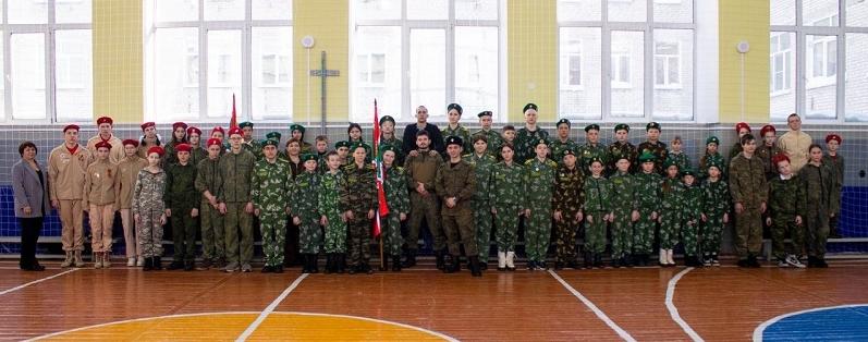 В Притобольном округе почтили память воинов-интернационалистов и поддержали бойцов СВО