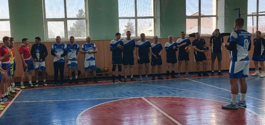 В Щучье состоялось открытие турнира по волейболу на Кубок Главы Щучанского округа