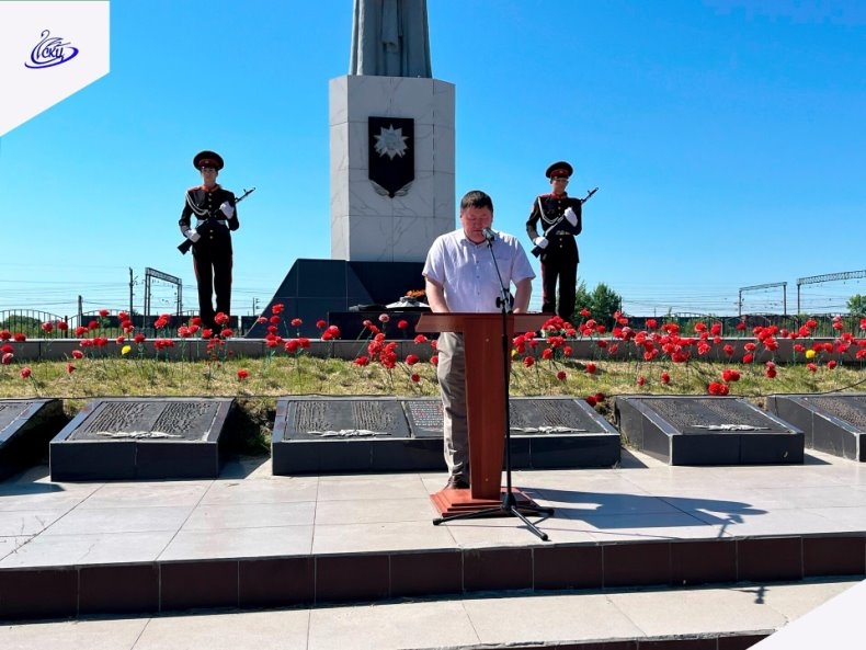 В Лебяжьевском Парке Победы прошло памятное мероприятие