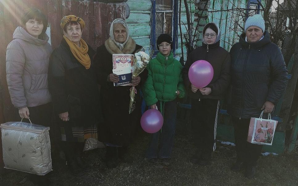 С ЮБИЛЕЕМ, ИЗА МИТРОФАНОВНА!