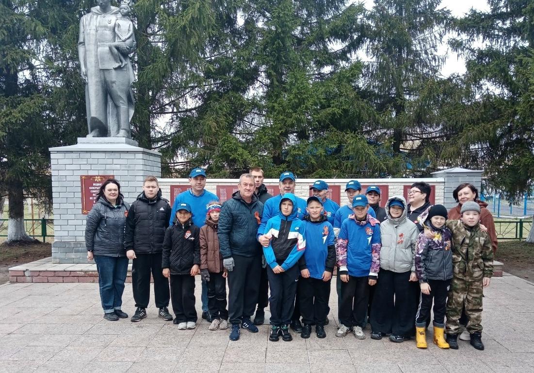 Субботник в с. Красная Нива 