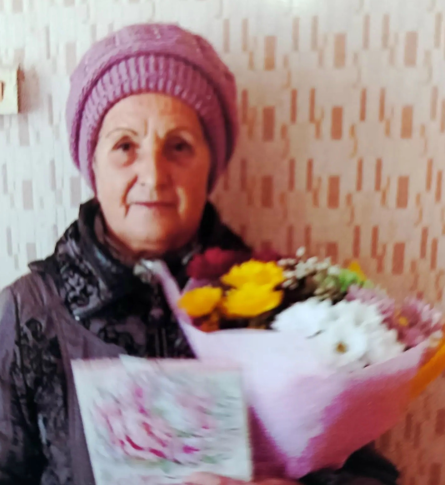 Поздравляем с 75-летием Менщикову Н. И. 
