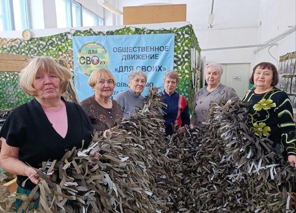 Рабочие будни волонтеров "ДляСВОих"