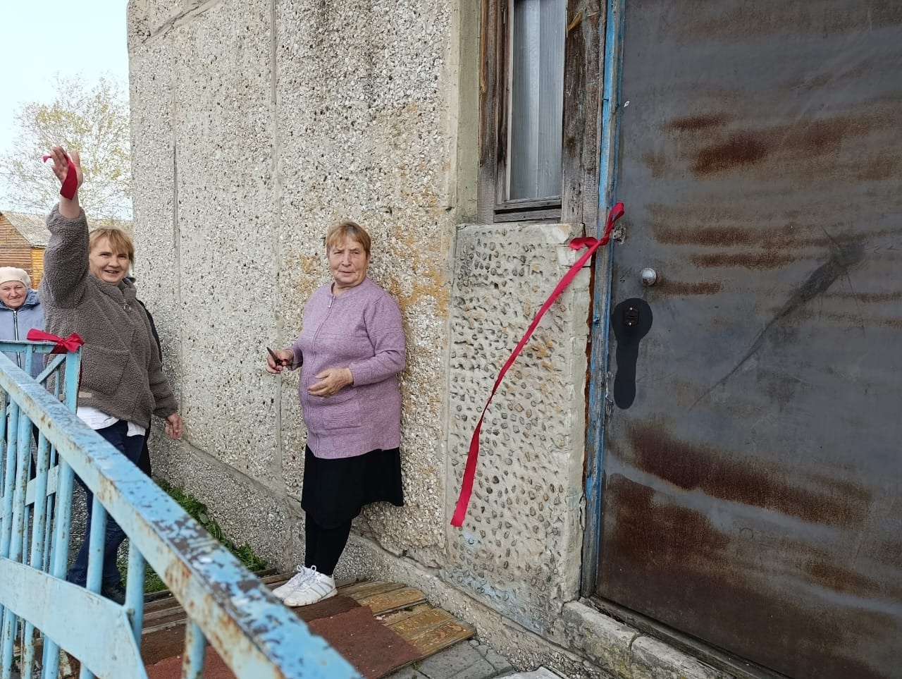 В Коновалово торжественно открыли ветеранскую комнату
