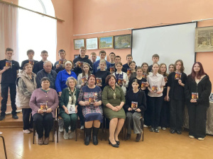 Презентация книги "СВОи герои"