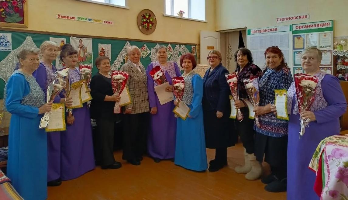 В селе Степное прошло выездное заседание президиума  Совета ветеранов